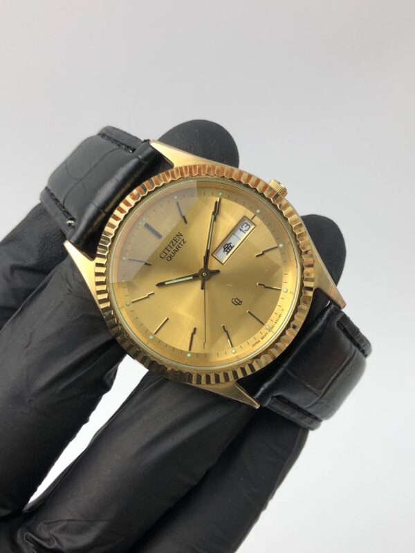 CITIZEN DATEJUST CRYSTRON QUARTZ GOLD - Gambar 4