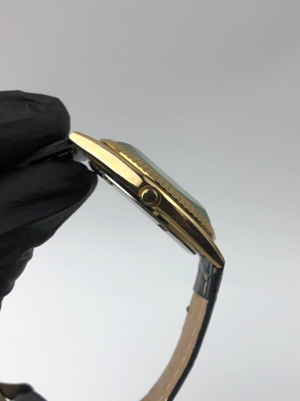 CITIZEN DATEJUST CRYSTRON QUARTZ GOLD - Gambar 5