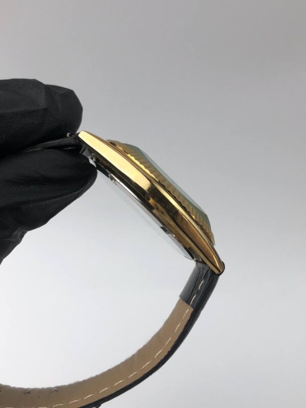 CITIZEN DATEJUST CRYSTRON QUARTZ GOLD - Gambar 6