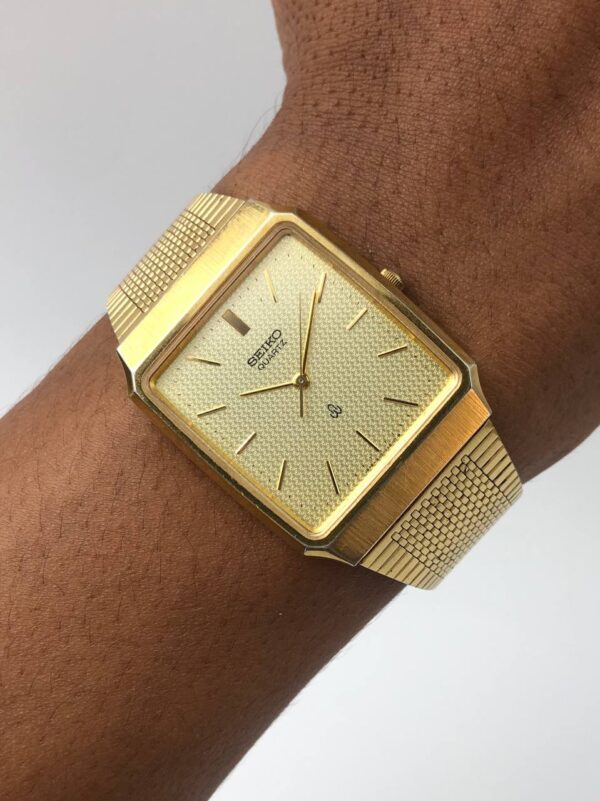 VINTAGE SEIKO TANK QUARTZ