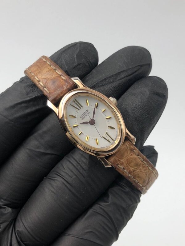 CITIZEN ECODRIVE OVAL CASE - Gambar 4