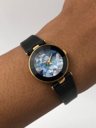JAPAN WATCH LADY