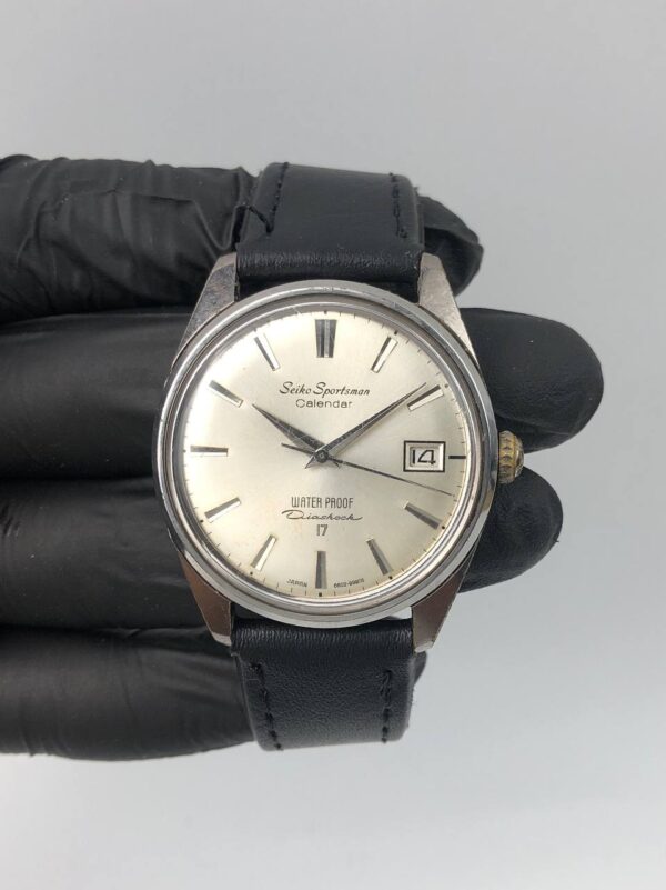 SEIKO SPORTMAN CALENDAR DIASHOCK 17 - Gambar 2