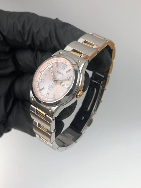 CITIZEN WICCA ECODRIVE DAYDATE - Gambar 3