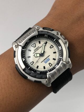 CASIO DURO VINTAGE ILLUMINATOR