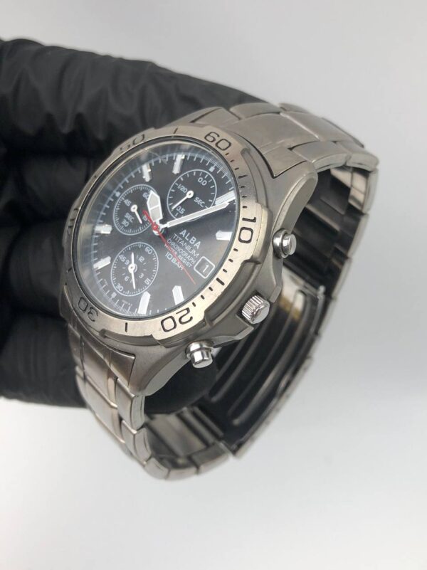 ALBA TITANIUM CHRONOGRAPH - Gambar 3
