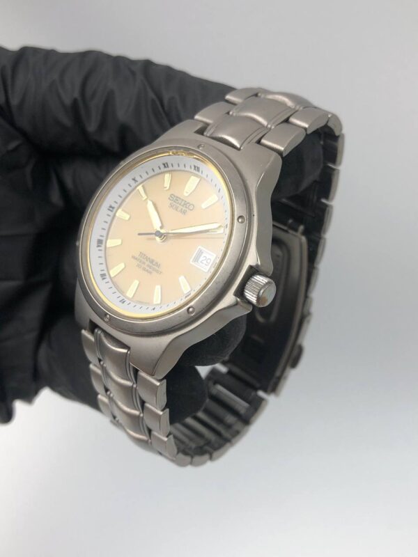 SEIKO SOLAR FULL TITANIUM - Gambar 3