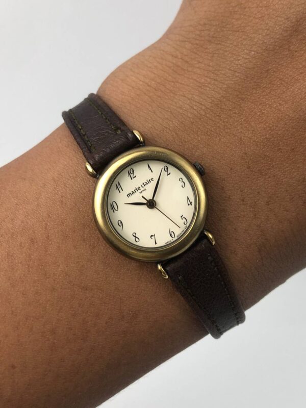MARIE CLARIE BREGUET DIAL