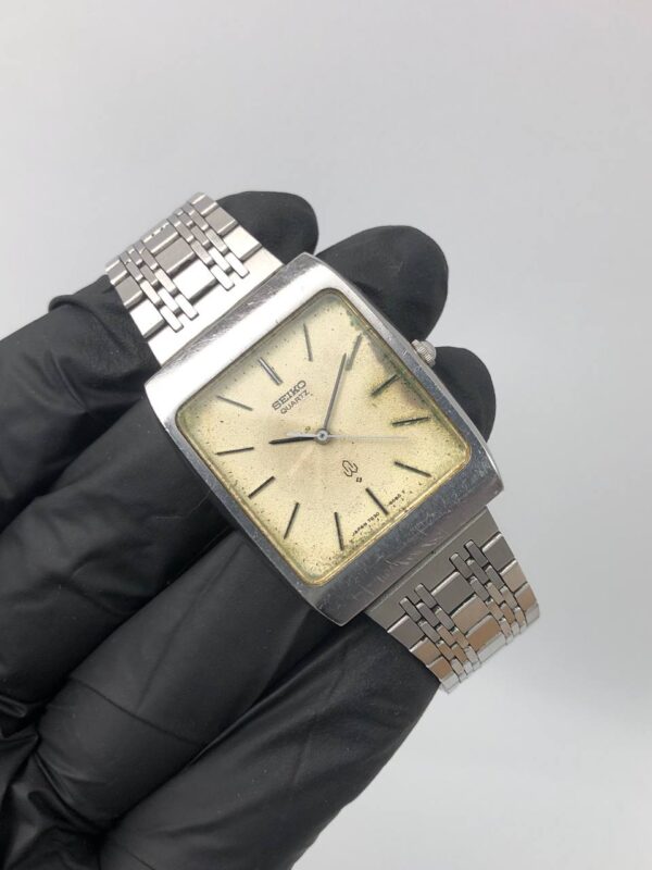 SEIKO QUARTZ TANK VINTAGE - Gambar 4