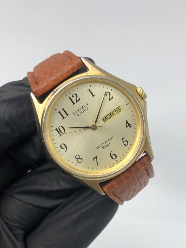 CITIZEN QUARTZ DAYDATE - Gambar 4