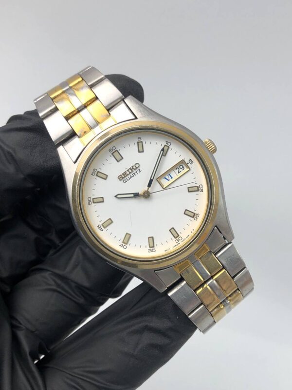 SEIKO QUARTZ DAYDATE - Gambar 4