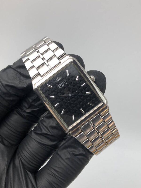 SEIKO QUARTZ WAFFLE DIAL - Gambar 4