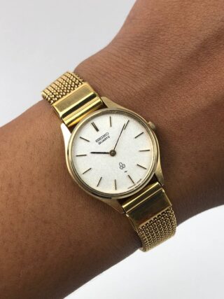 SEIKO QUARTZ VINTAGE TEXTURE DIAL