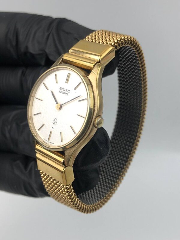 SEIKO QUARTZ VINTAGE TEXTURE DIAL - Gambar 3