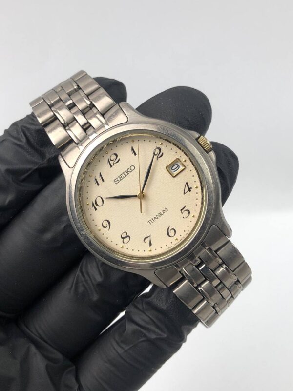 FULL TITANIUM SEIKO QUARTZ - Gambar 4