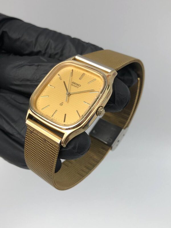 SEIKO QUARTZ TEXTURE DIAL - Gambar 3