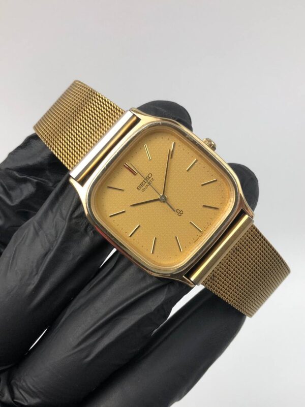 SEIKO QUARTZ TEXTURE DIAL - Gambar 4