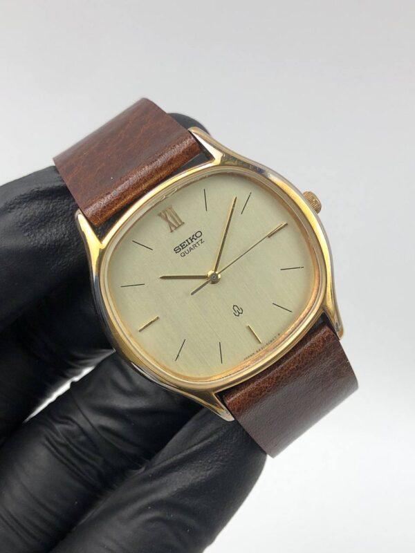 SEIKO QUARTZ VINTAGE - Gambar 4