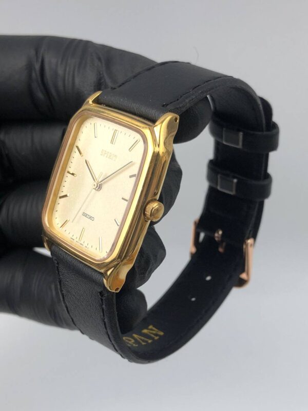 SEIKO SPIRIT SNOWFLAKE DIAL - Gambar 3