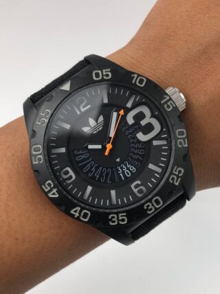 SPORTY ADIDAS SMILE DATE ORIGINAL