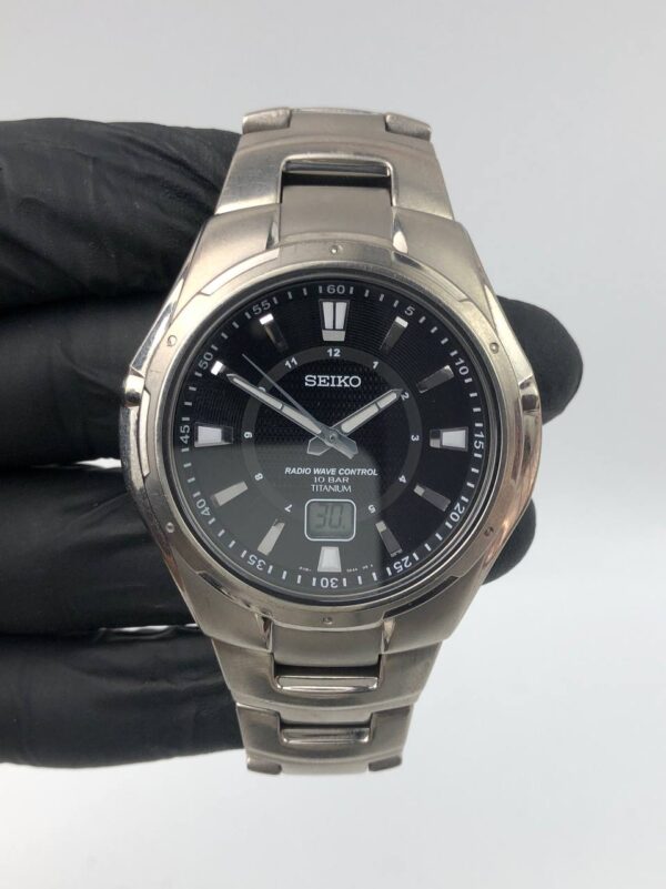 SEIKO RADIOWAVE GERMANY MOVEMENT TITANIUM - Gambar 2