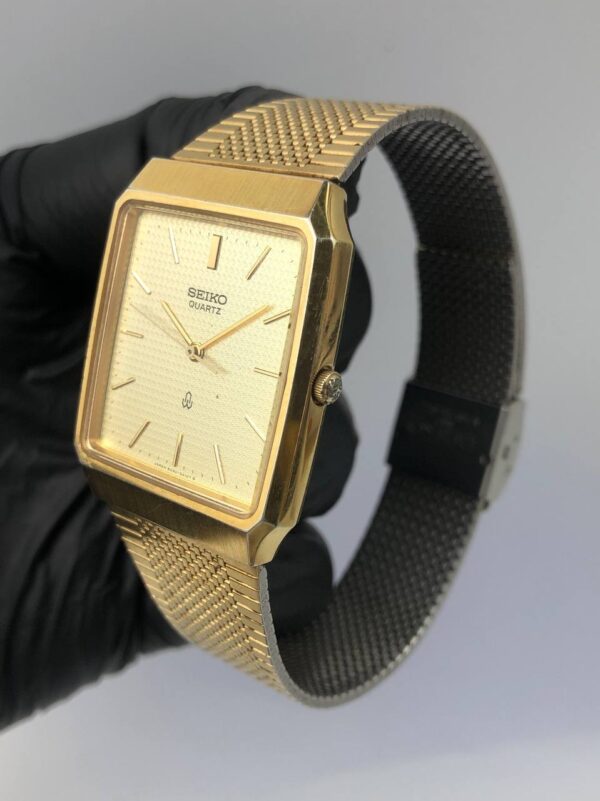 SEIKO QUARTZ TANK TEXTURE DIAL - Gambar 3