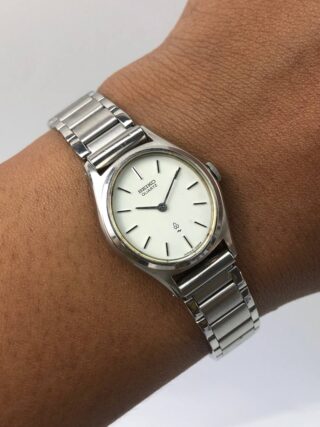 SEIKO QUARTZ OVAL CASE