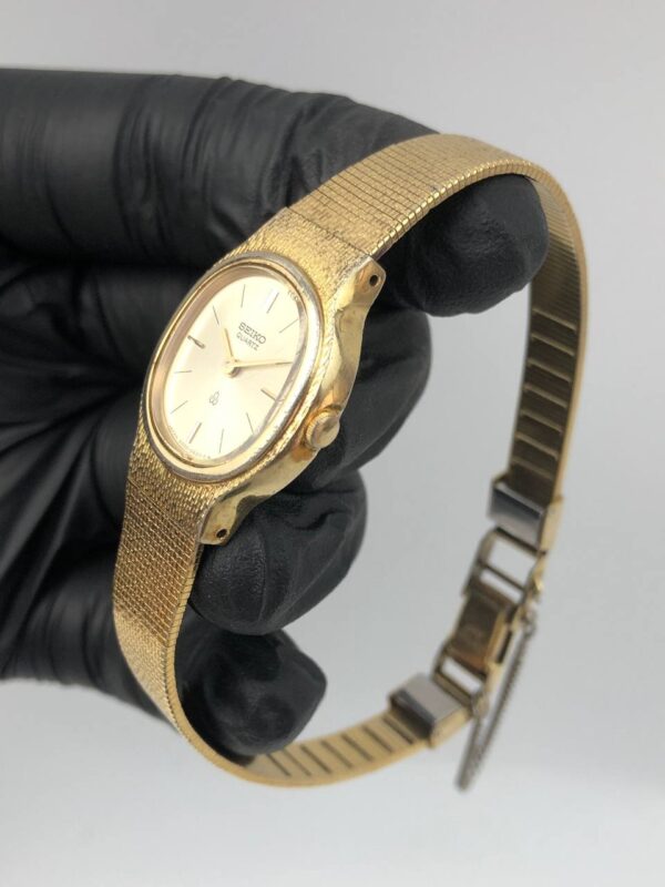 SEIKO QUARTZ OVAL CASE - Gambar 3