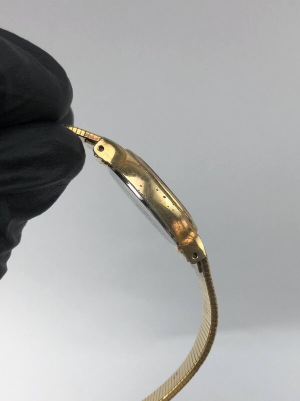 SEIKO QUARTZ OVAL CASE - Gambar 6