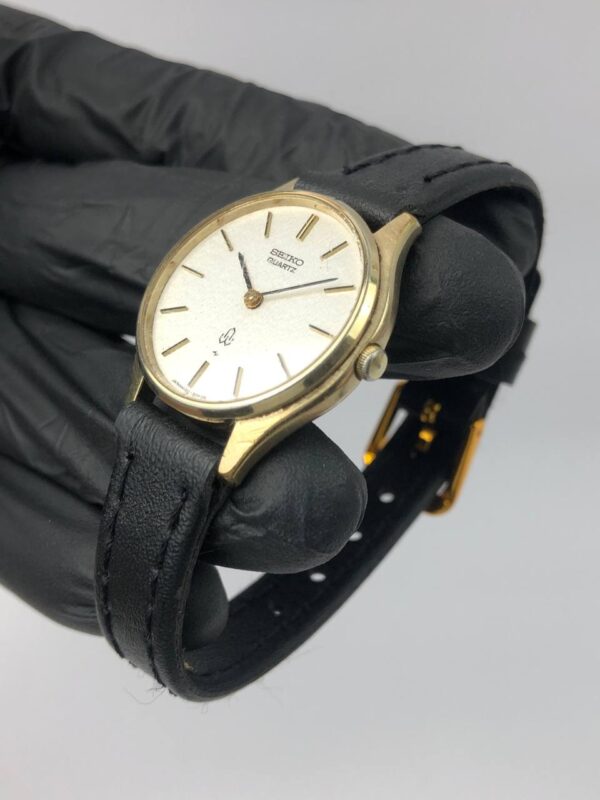 SEIKO QUARTZ VINTAGE TEXTURE DIAL - Gambar 3