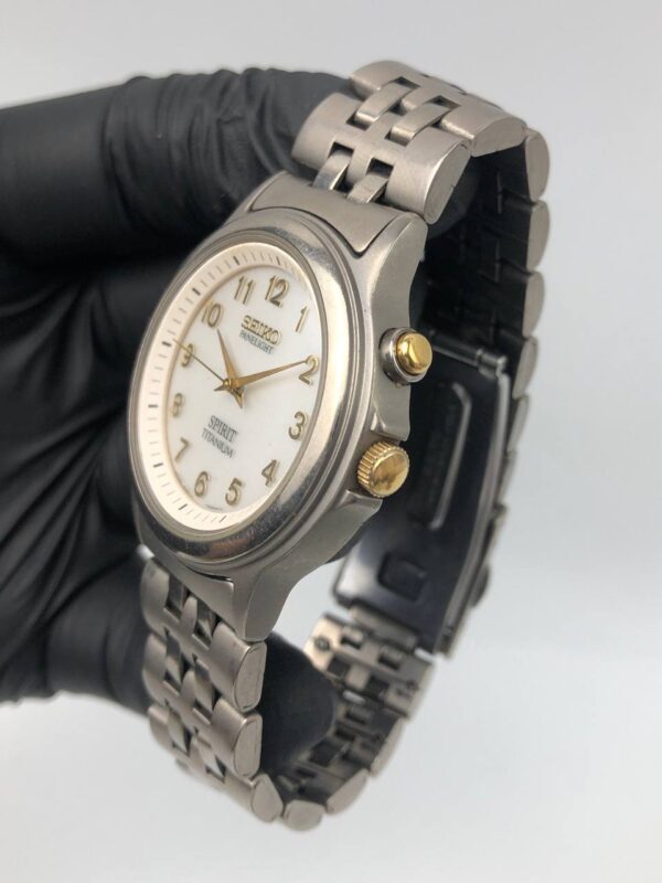 SEIKO SPIRIT PANELIGHT TITANIUM - Gambar 3
