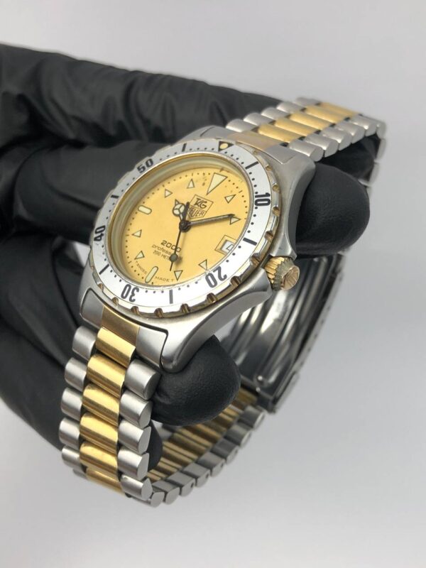 TAG HEUER 2000 PROFESIONAL - Gambar 3