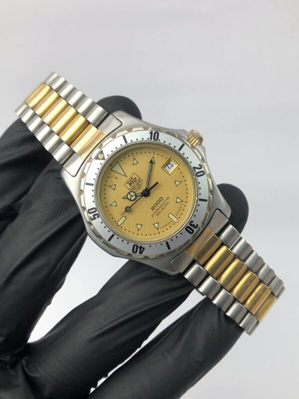 TAG HEUER 2000 PROFESIONAL - Gambar 4