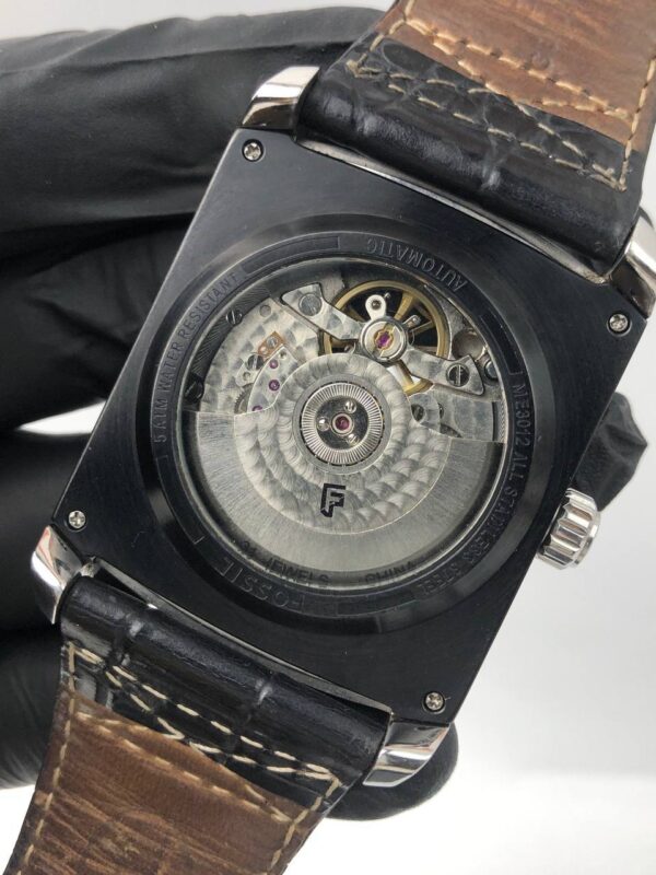 FOSSIL TANK AUTOMATIC GMT - Gambar 7