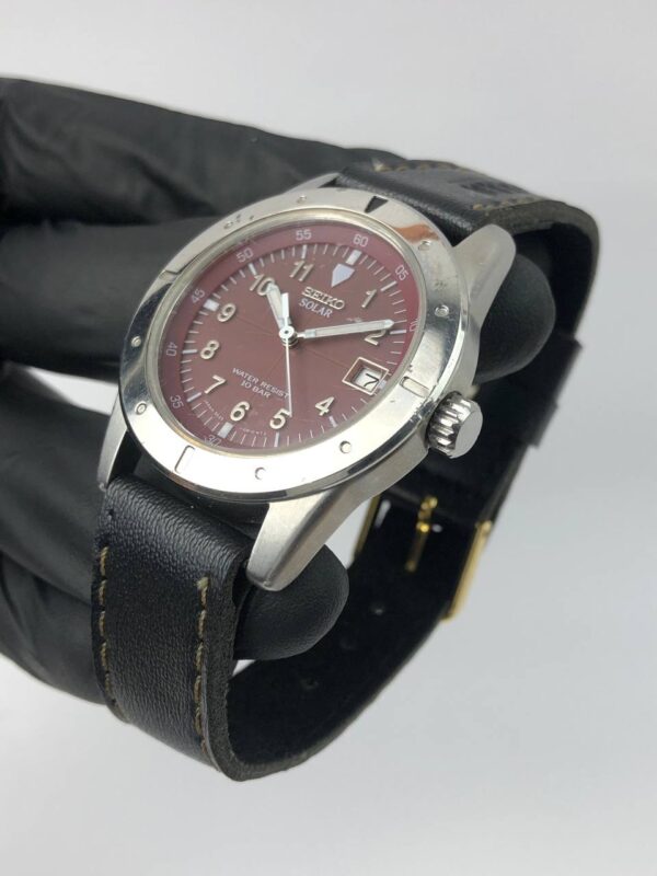 SEIKO SOLAR MAROON DIAL - Gambar 3