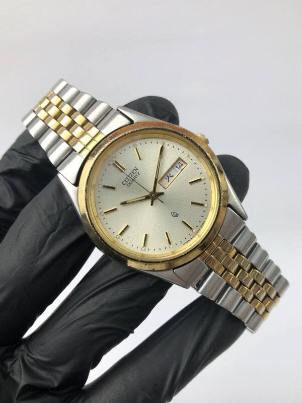 CITIZEN QUARTZ DAYDATE TWOTONE - Gambar 4