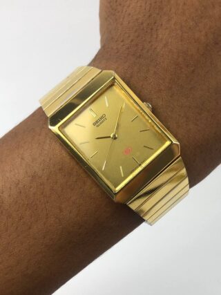 SEIKO TANK EMBLEM ALL ORIGINAL