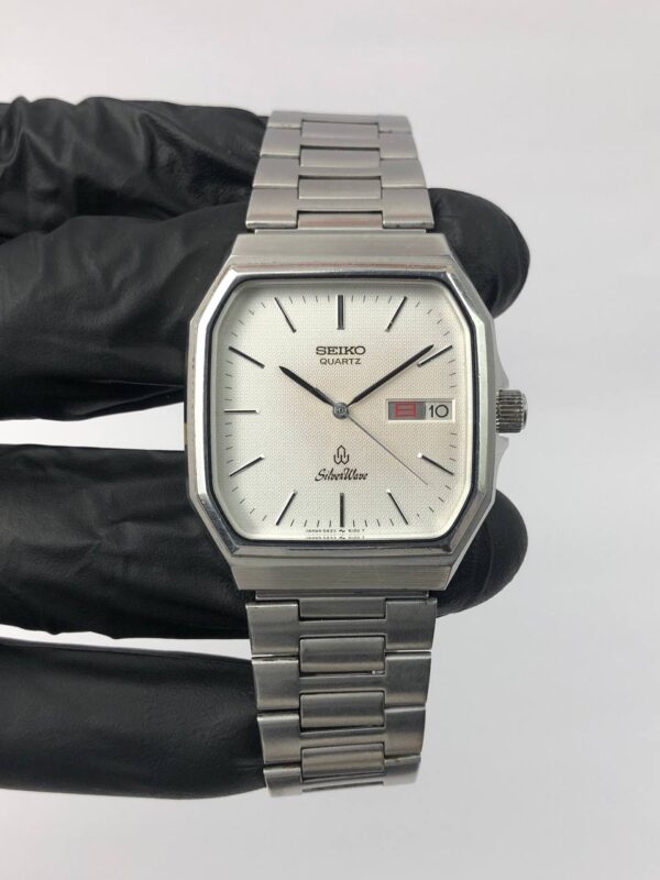 SEIKO SILVERWAVE HEKSAGON TEXTURE DIAL - Gambar 2