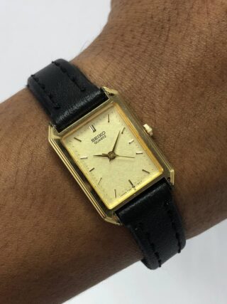 SEIKO TANK SNOWFLAKE DIAL
