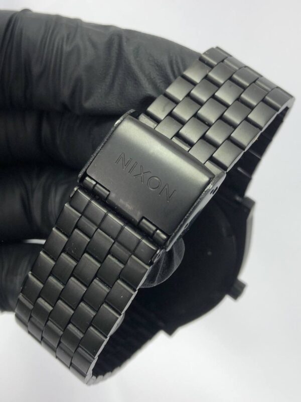 NIXON FULL BLACK - Gambar 7