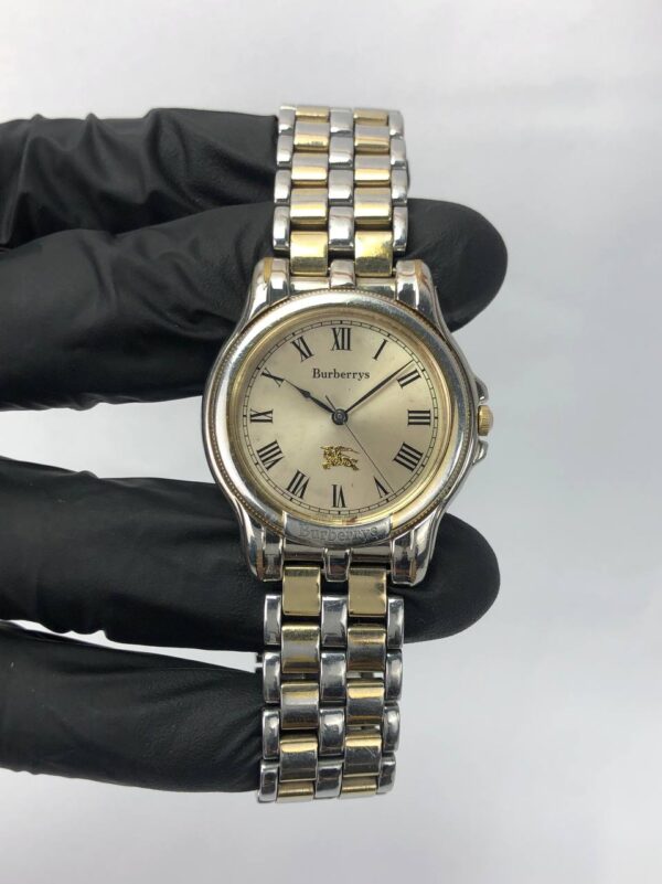 BURBERRY ROMAN DIAL - Gambar 2