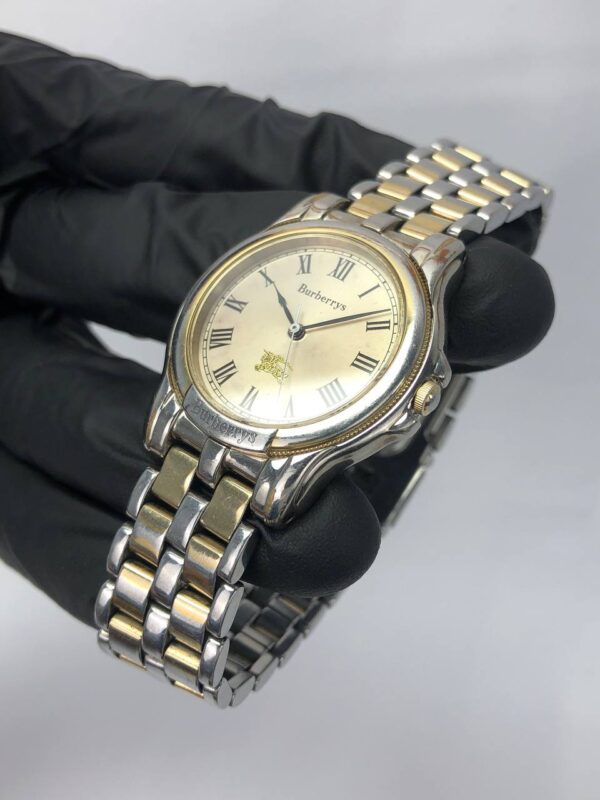 BURBERRY ROMAN DIAL - Gambar 3