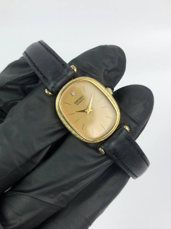 SEIKO OVAL CANTIK - Gambar 4