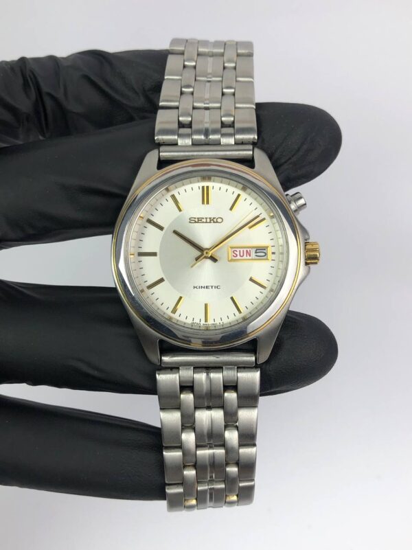 SEIKO KINETIC DAYDATE - Gambar 2