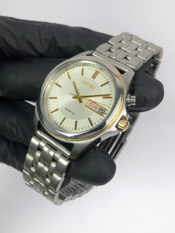 SEIKO KINETIC DAYDATE - Gambar 3