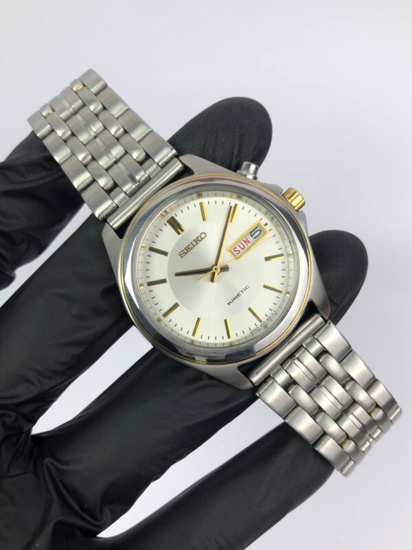 SEIKO KINETIC DAYDATE - Gambar 4