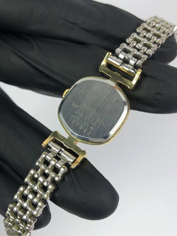 SEIKO QUARTZ ROMAN KLASIK - Gambar 8