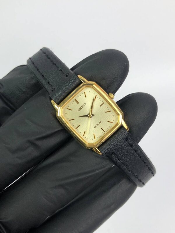 SEIKO EXCELINE TEXTURE DIAL - Gambar 4