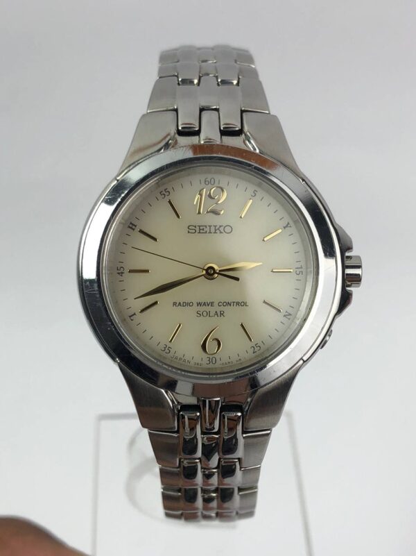 SEIKO RADIOWAVE LADY