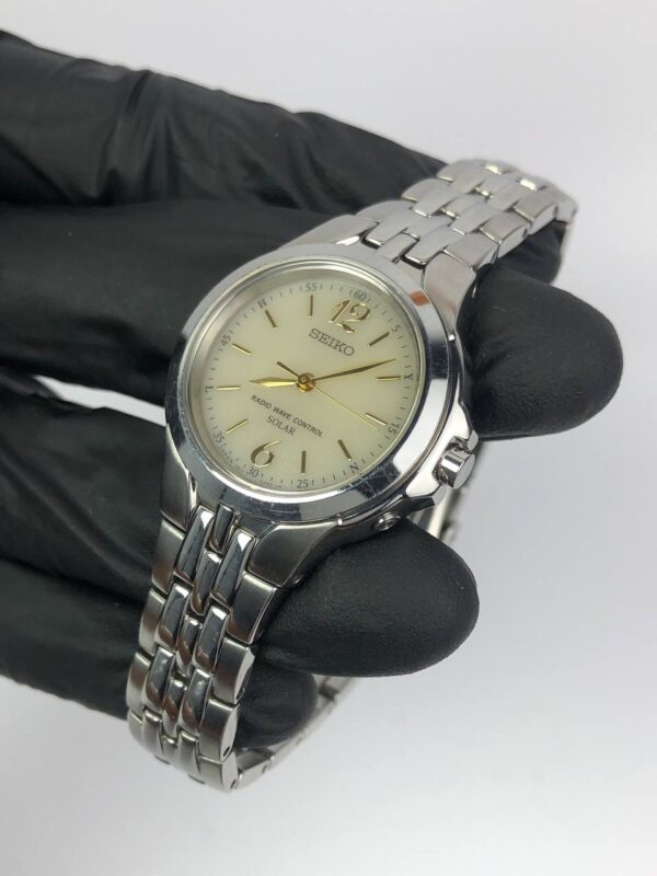 SEIKO RADIOWAVE LADY - Gambar 3